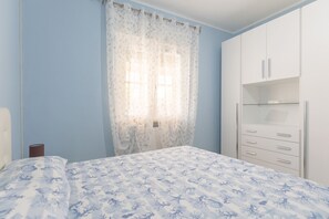 2 bedrooms - This beautiful and spacious apartment in Rio Marina offers all the comforts for your holiday on Elba (Rio Marina)