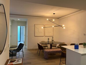 Apartment | 3 bedrooms, Internet