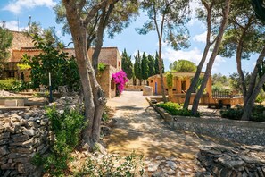 Exterior - Can Pessal mountain holiday house with private pool near Es Carritx Mallorca (Felanitx)