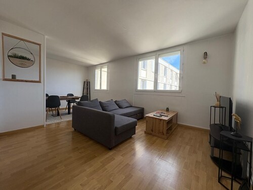 Superb 3-bedroom apartment 2 steps from the 24H racetrack