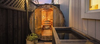 Windsor Home with Sauna & Outdoor Fire Pit