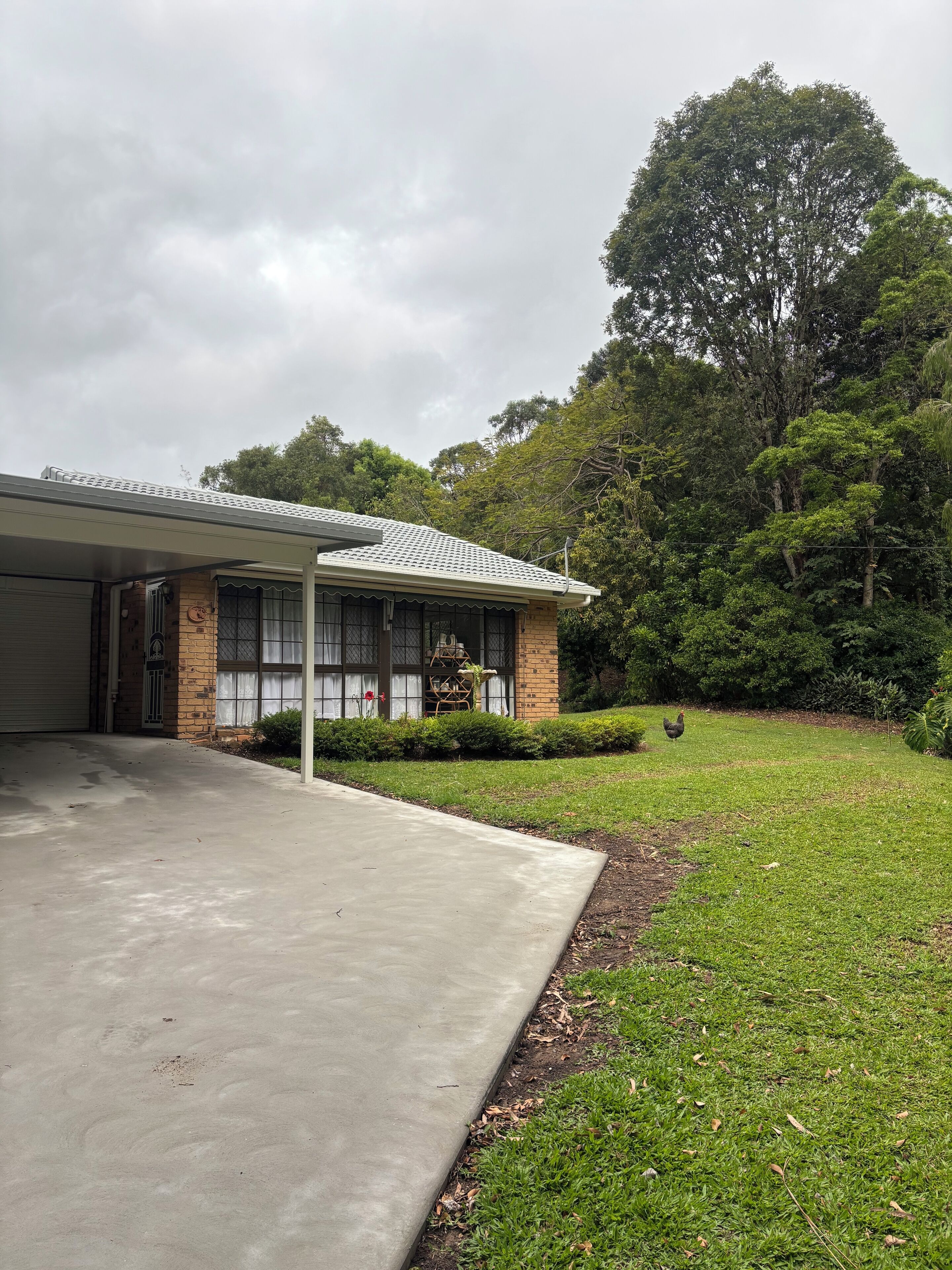 المنشأة من الخارج