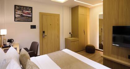 Voyage Eastin Suites