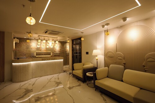 Voyage Eastin Suites