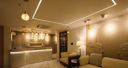 Voyage Eastin Suites