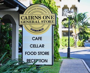 Apartment | 2 bedrooms, Internet - Zen Escape Resort Pool BBQ Retreat (Cairns)