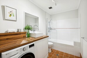 Apartment | Badezimmer