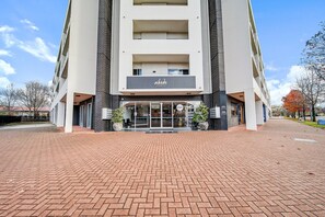 Apartment | Exterior