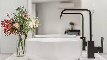 Apartment | Bilik Mandi | Pengering rambut, tuala disediakan, sabun, syampu