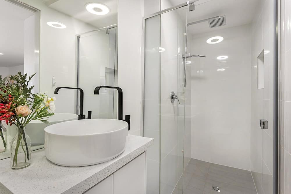 Comfy Studio Near Racecourse - McKinnon