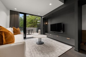 Apartment | Living room - Modern Braddon Studio With Parking (Canberra)