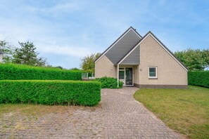 House | Bahagian luar