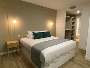 House | 2 bedrooms, Internet - w Modern 2BR With Terrace in Chueca (Madrid)