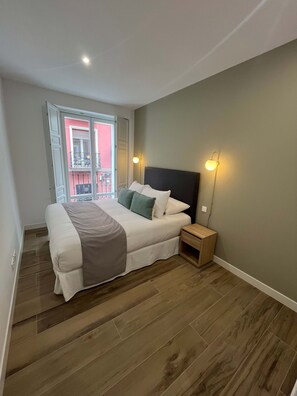 House | 3 bedrooms, Internet - w Impressive 3BR w Sunny Terrace in Chueca (Madrid)