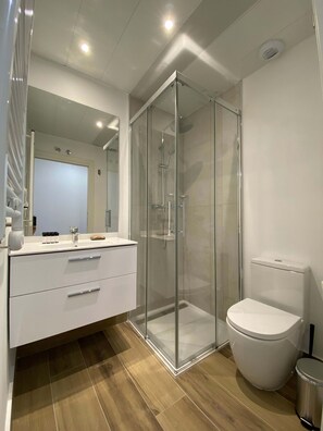 Casa | 2 quartos, acesso à internet de alta velocidade