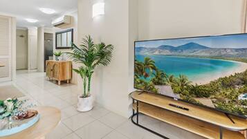 Apartment | 2 bedrooms, Internet