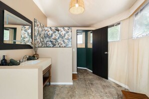 مجففات شعر، مناشف