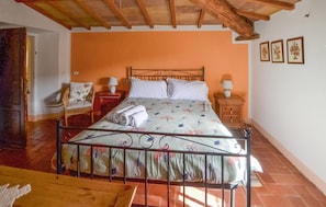 4 quartos, berço de viagem, Wi-Fi de cortesia