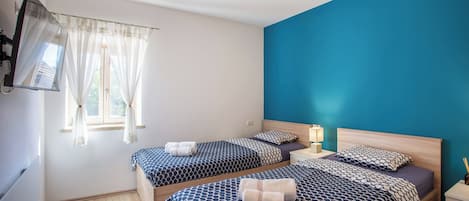 2 bedrooms, free WiFi, bed sheets