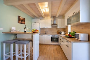 Standard-Haus, Mehrere Schlafzimmer, 2 Bäder (Casa Cassianus) | Eigene Küche