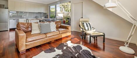 Apartment | Living room