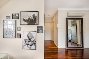 Apartment | Living room