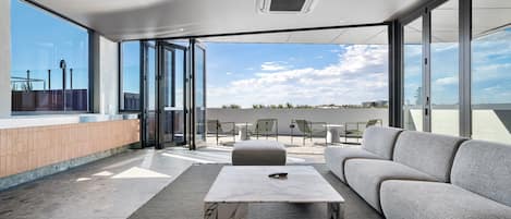 Apartment | Living room