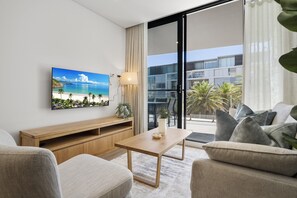 Apartment | Living room - Fremantle 1-bed Close to Beach & Shops (Perth)