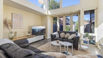 Apartment | Living room