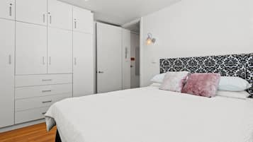 Apartamento | 1 dormitorio, tabla de planchar con plancha, ropa de cama