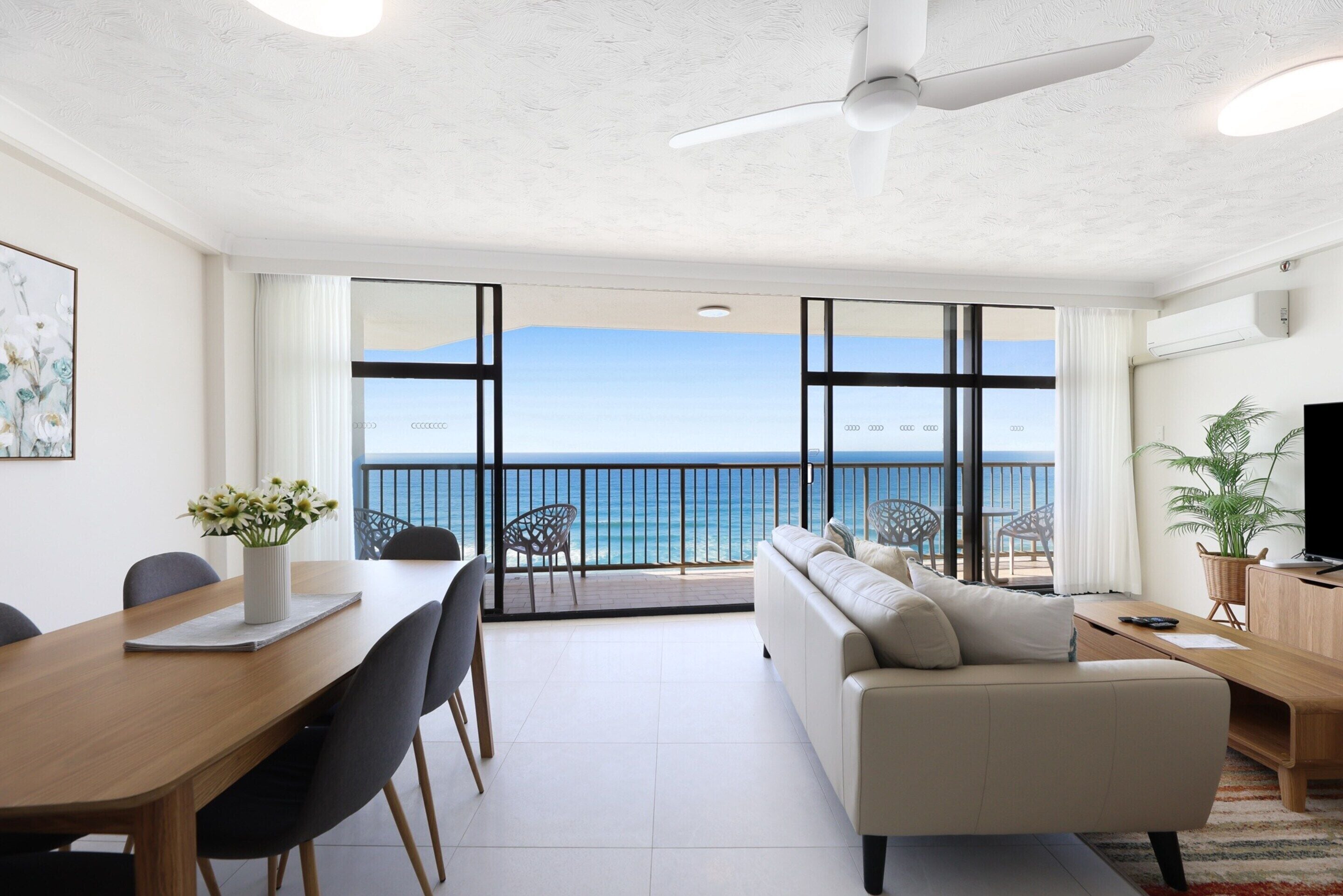 Apartment | Living room