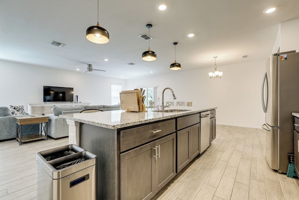 Talo (4 Bedrooms) | Sisätilat