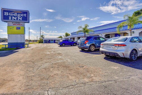 Pet-friendly Studio 2 Mi to Dtwn Sebring!