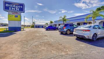 Apartment (0 Bedroom) | Interior