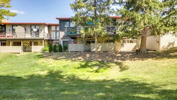 Apartment (1 Bedroom) | Interior