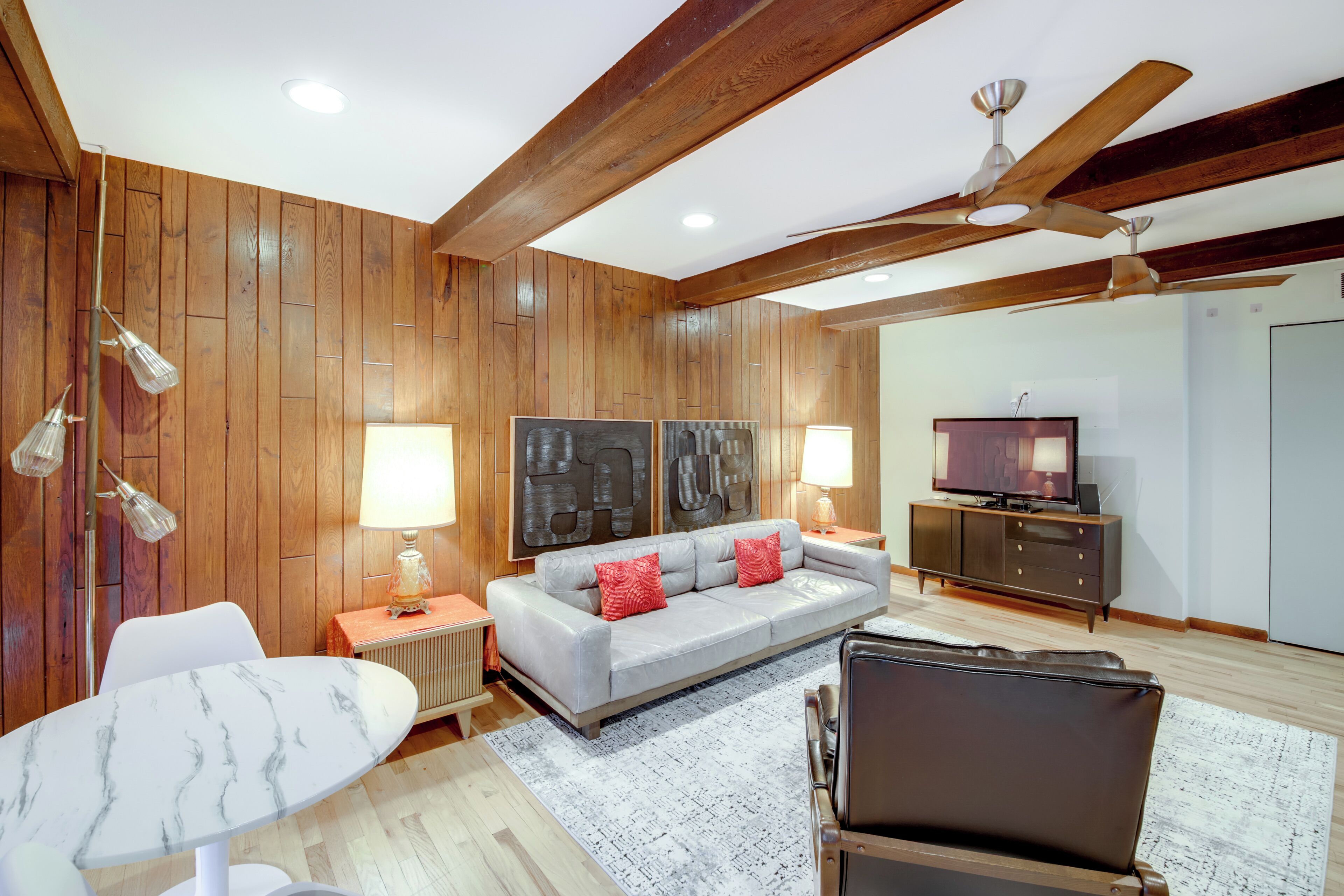 Apartment (1 Bedroom) | Interior