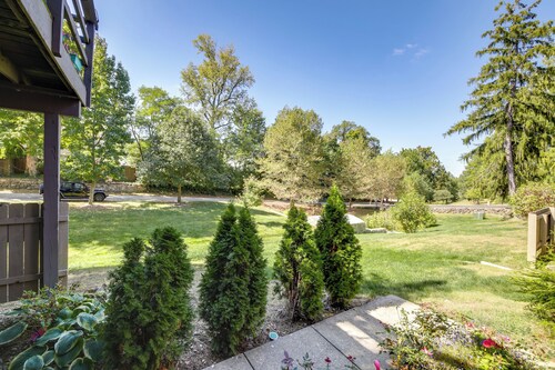 Convenient Condo 8 Mi to Dtwn Indianapolis!