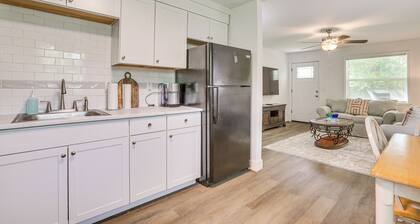 Pet-friendly Duplex w/ Large Yard in Fort Myers!