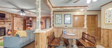 House (3 Bedrooms) | Interior