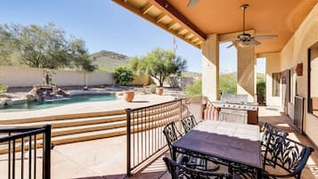 Facciata della struttura