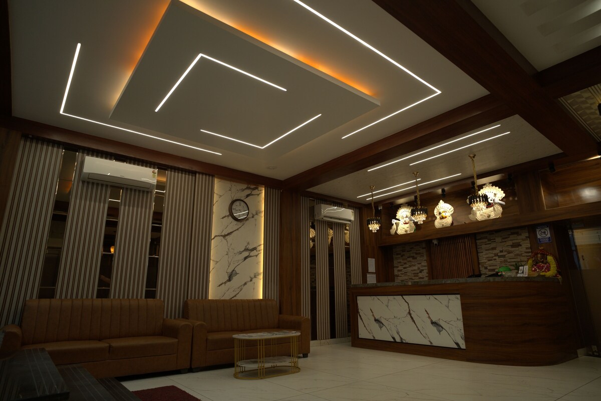 Luxury Room
