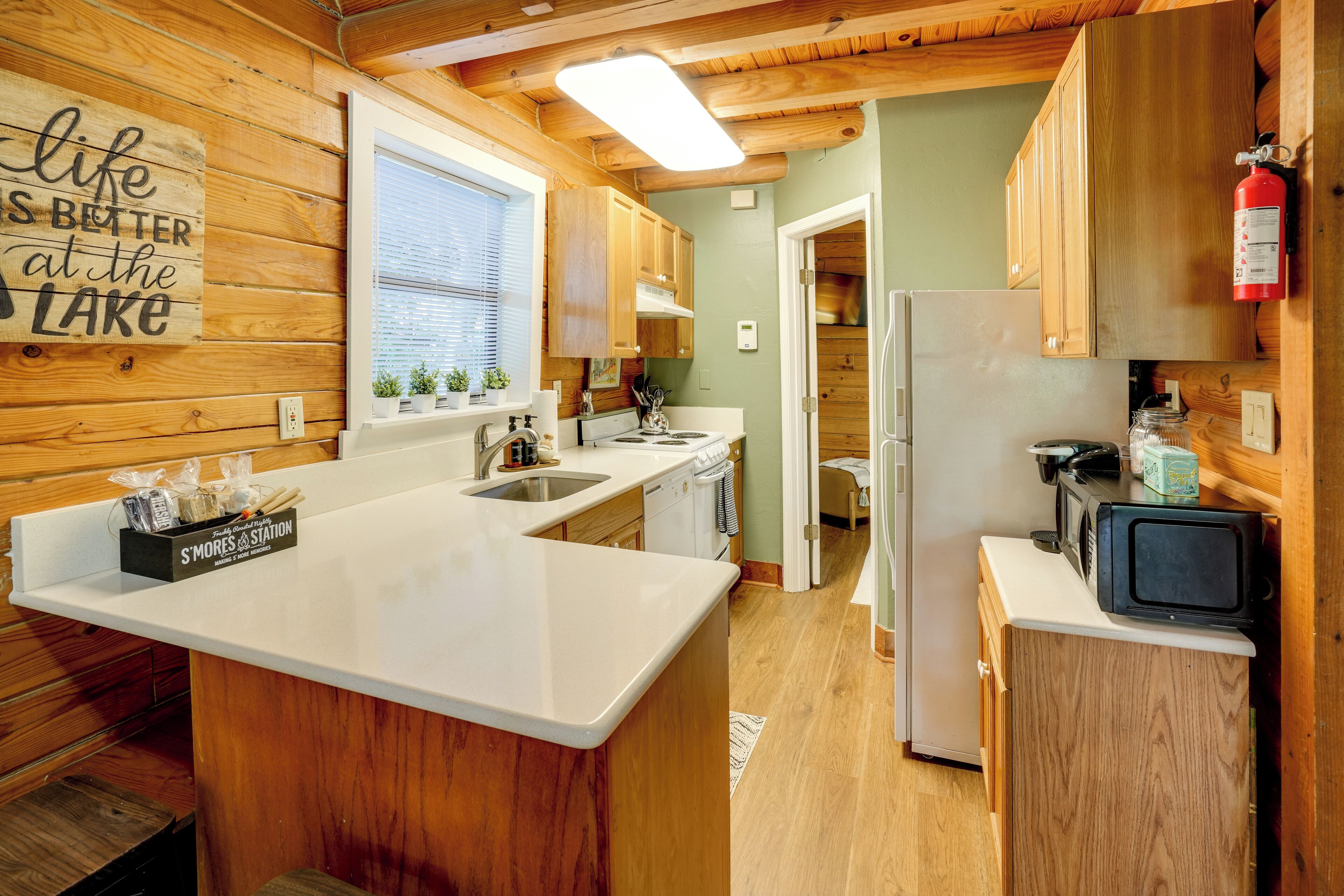 House (2 Bedrooms) | Interior