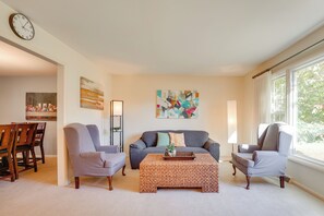 Interior - 3 Mi to Dtwn: Home w/ Fire Pit & Yard in Jackson (Jackson)