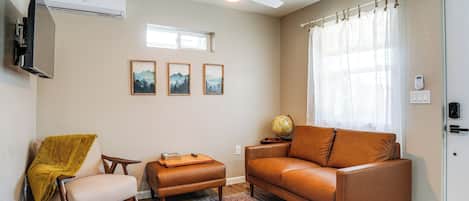 House (1 Bedroom) | Front of property