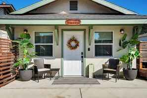 House (1 Bedroom) | Interior