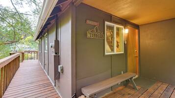 Apartment (0 Bedroom) | Interior