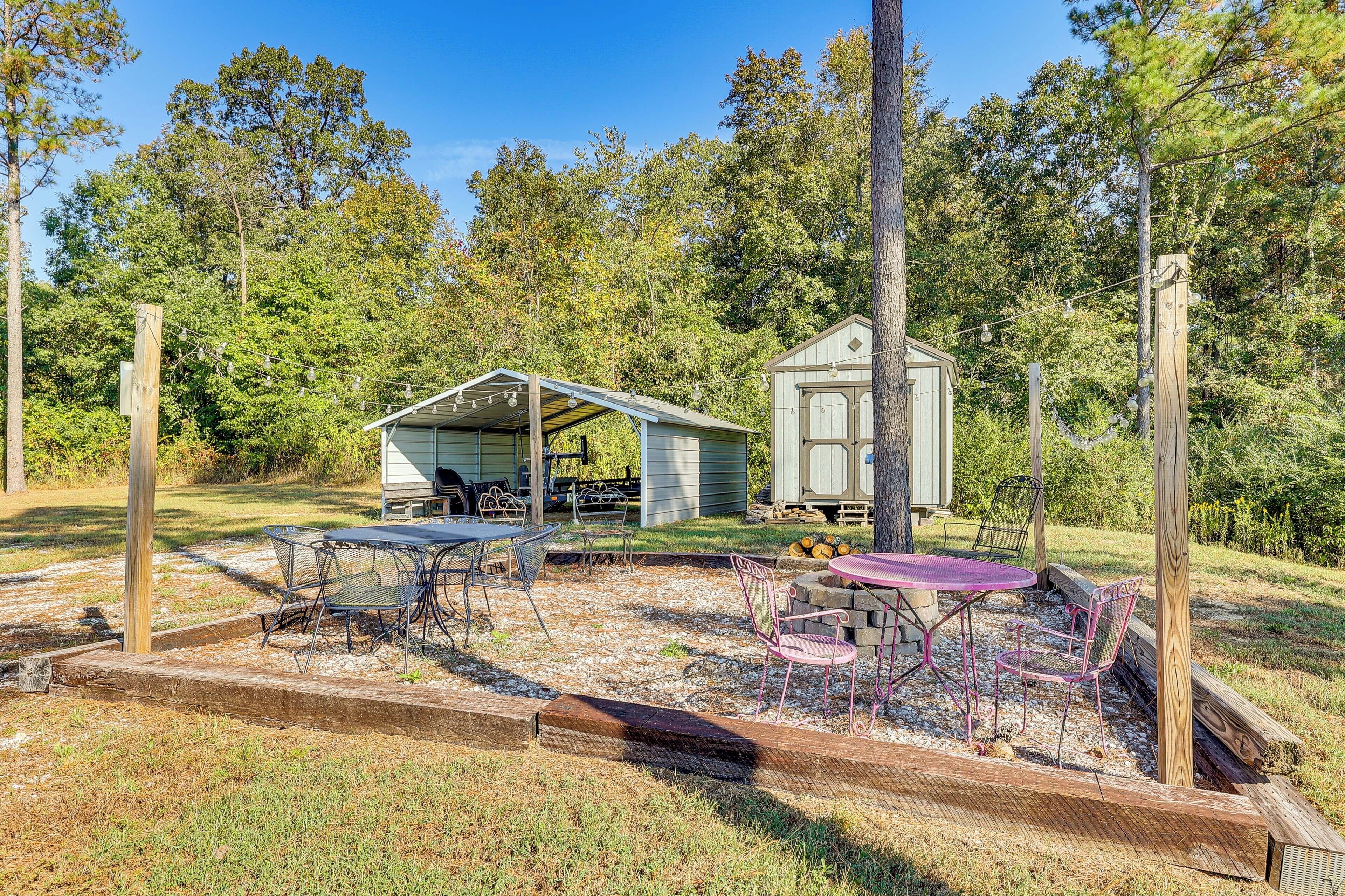 Rumah (2 Bedrooms) | Interior