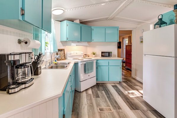 House (3 Bedrooms) | Interior - Bring Your Boat! Homosassa Retreat < 5 Mi to River (Homosassa)