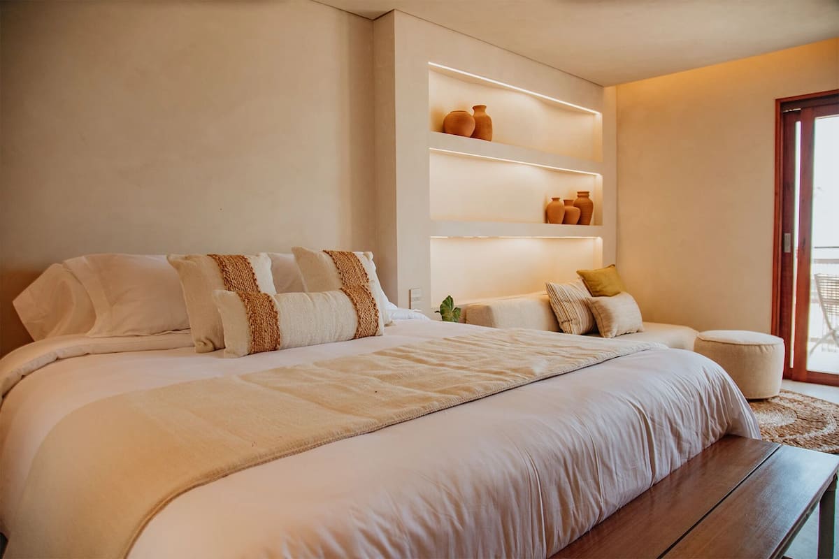 Superior Double or Twin Room, Lanai, Ocean View | In-room safe, free WiFi