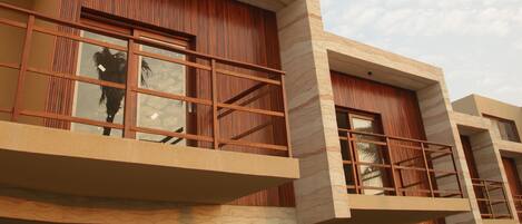 واجهة المنشأة